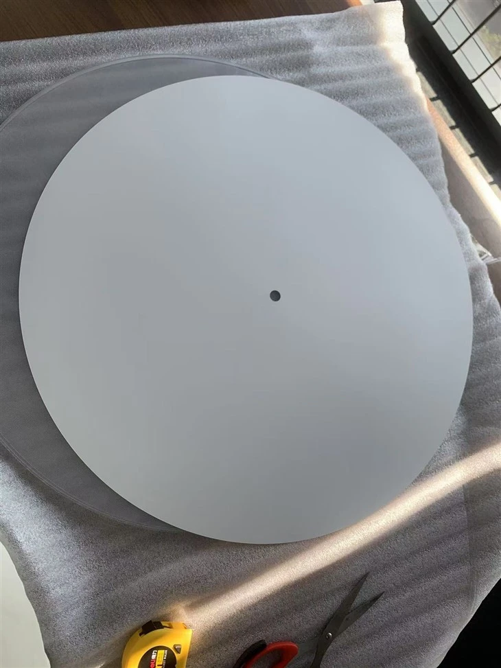 1 (8)